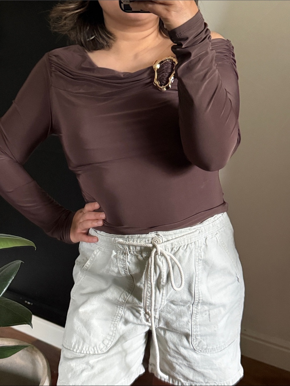 Y2K Moa Moa Wide Neck top. Brown S